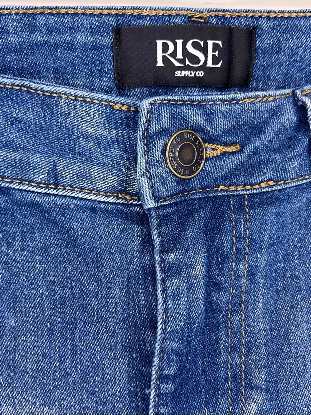 Size 9 Rise Supply Co Blue Denim Jeans Bootcut Style Cotton Blend